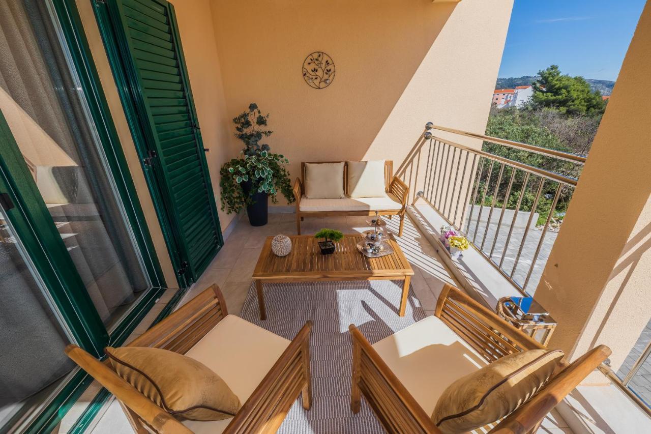 Ivana Apartment Trogir Exterior photo